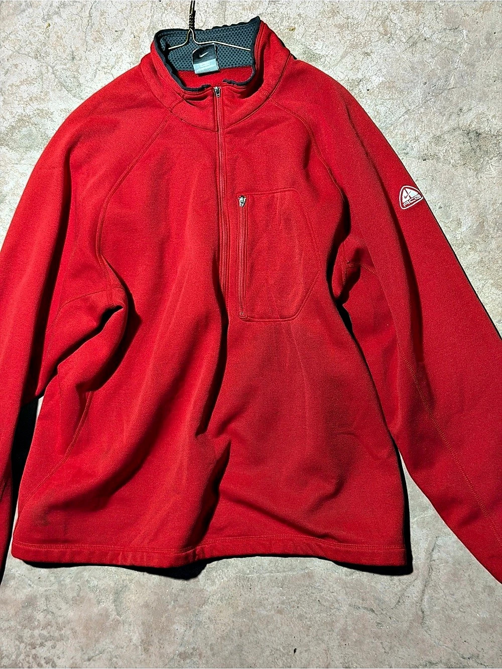 Nike ACG Vintage Fleece Pullover Men’s Large Red Half Zip Chest Pocket Outdoor